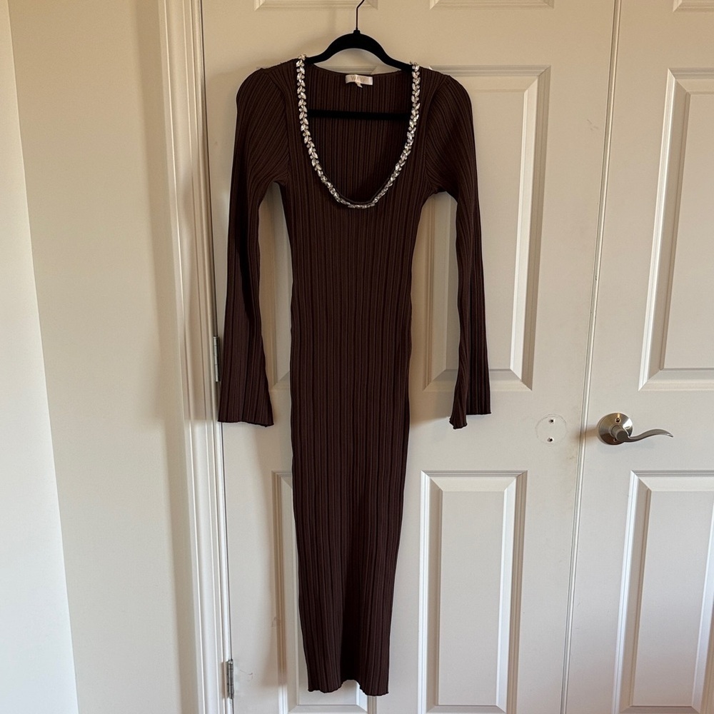 NWOT WAYF Maxi Brown Ribbed Dress with rhinestone around the scoop neck Med